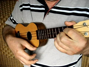 ukuleleinfor.jpg